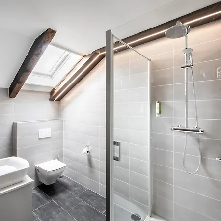 Bernrieder Hof Gmbh Hotel 4*