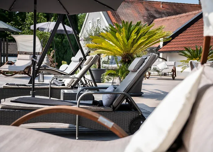 Hotel Bernrieder Hof Gmbh 4*