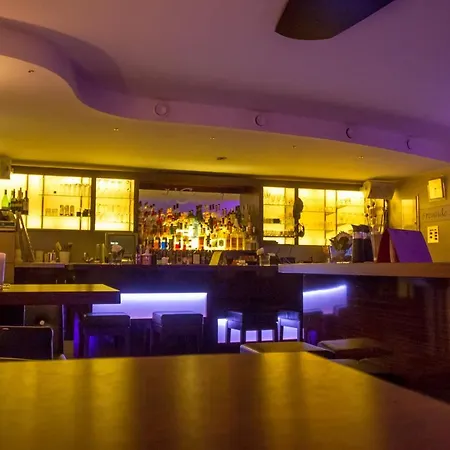 Bernrieder Hof Gmbh فندق بِرنريد