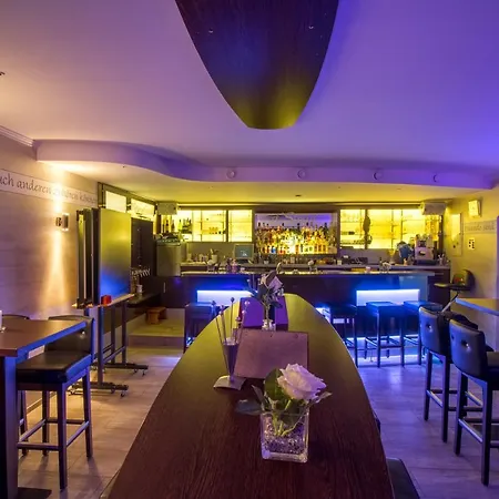 Bernrieder Hof Gmbh 4* بِرنريد