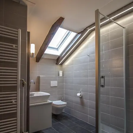 Bernrieder Hof Gmbh 4* بِرنريد