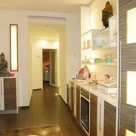 فندق Bernrieder Hof Gmbh 4*